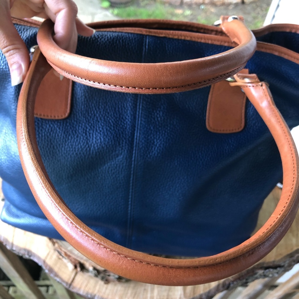 Like New Leather Valentina Handbag, Made in Italy - Picture 5 of 10